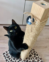 Load image into Gallery viewer, MuriCATS Scratching Post Leopard Natural Brown
